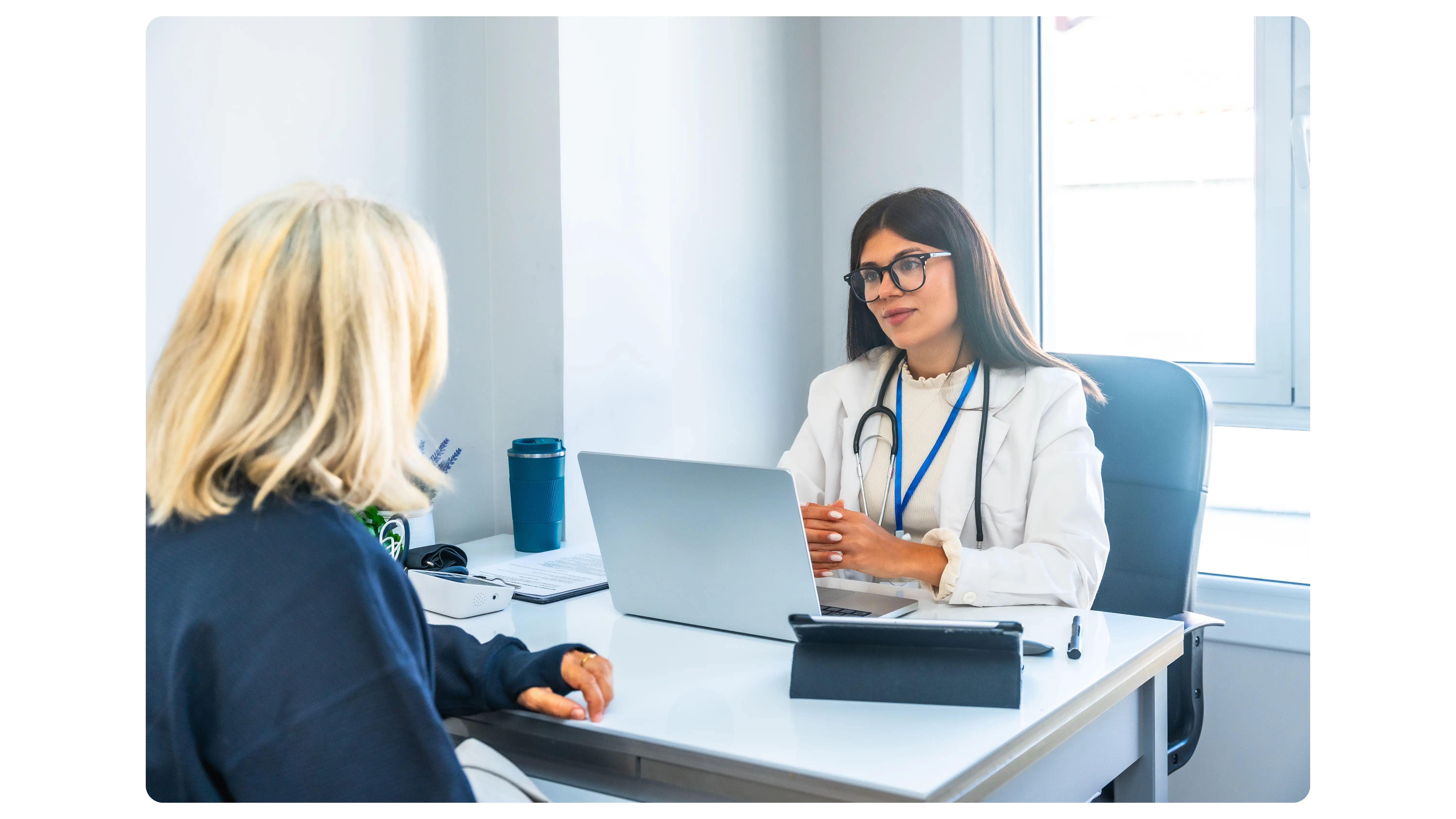 Orvosi konzultáció a hiperbárikus oxigénterápia során